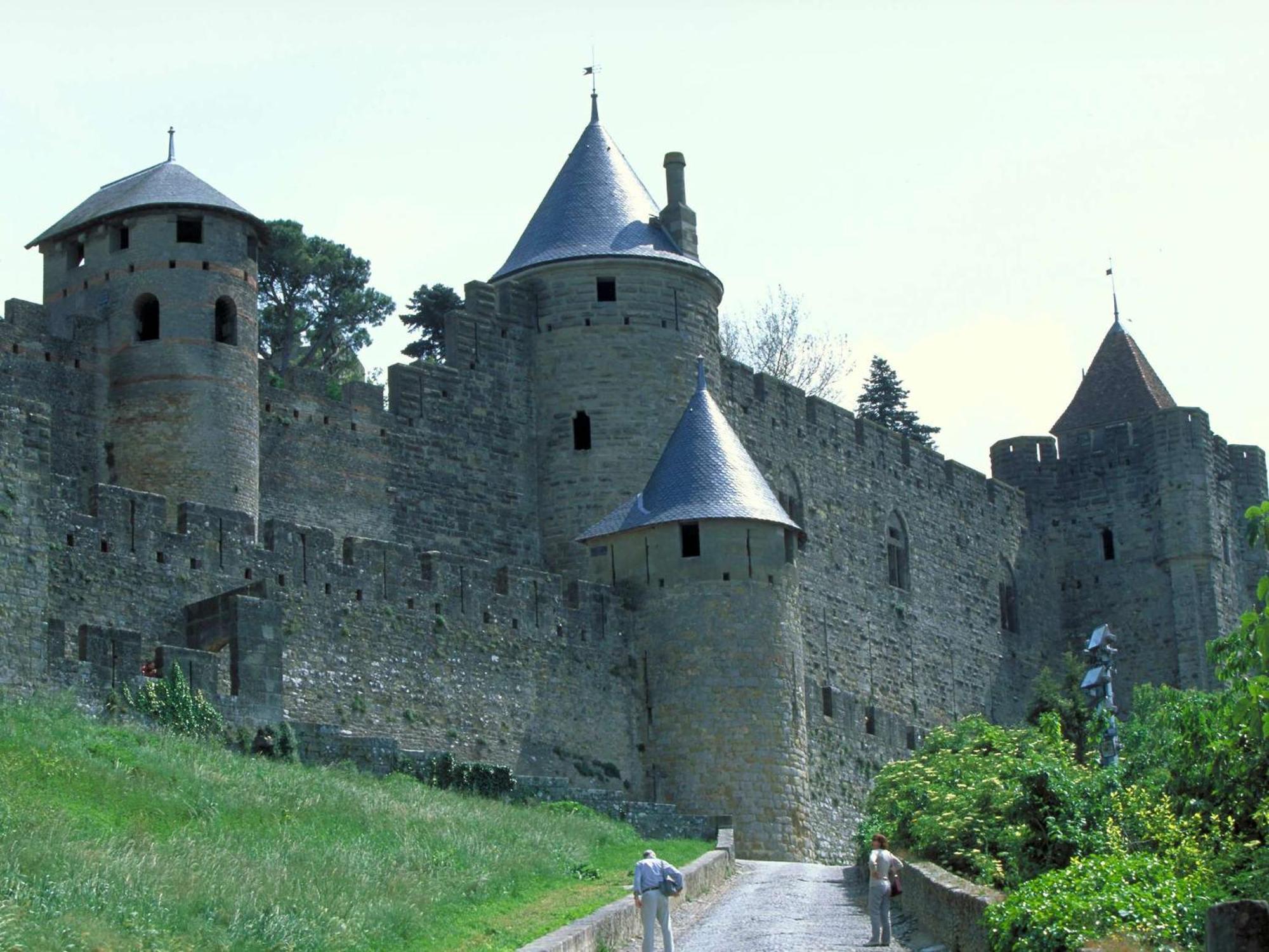 Bel Appartement Mansarde Carcassonne Exterior photo